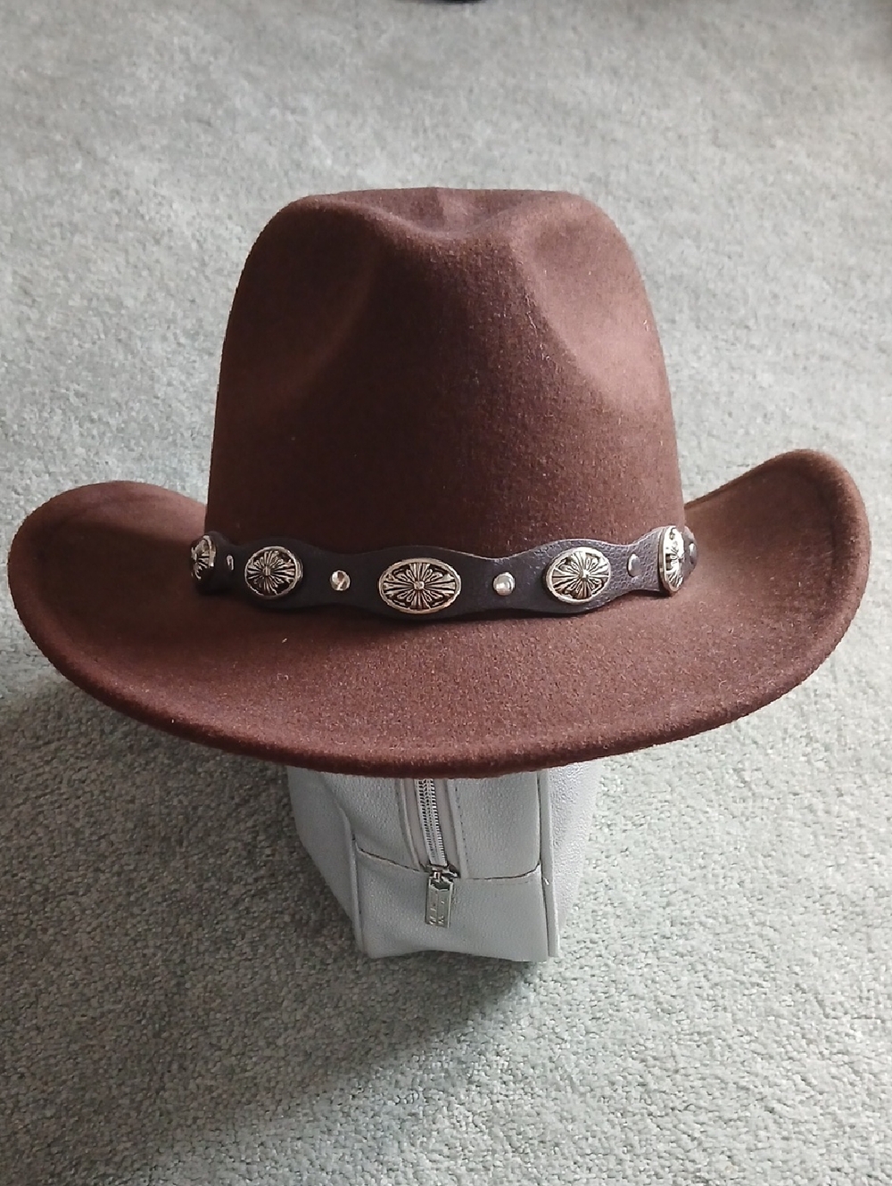 Women's Brown Western Felt Hat with Concho Band - Vince Camuto